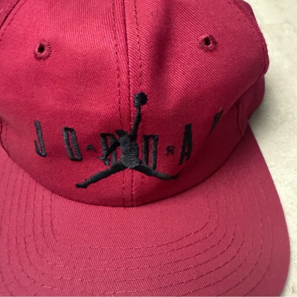 Vintage 90's Nike Air Jordan hat Maroon Cap with Black Jumpman Jordan - Picture 3 of 8